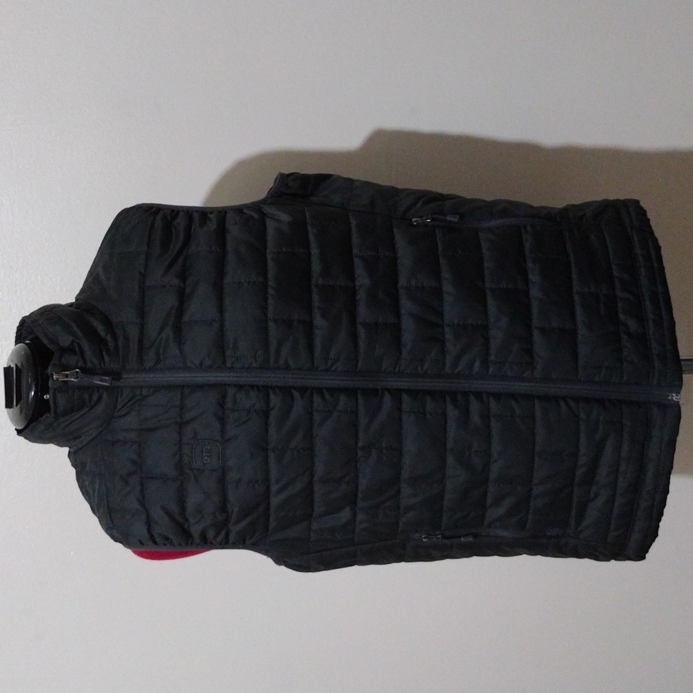 OTB Men's lightweight vest size M